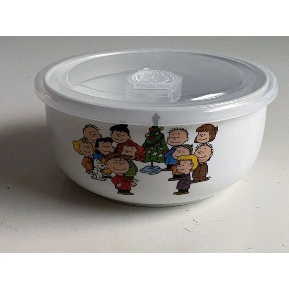 Peanuts Snoopy Christmas Pressure Lid Food Storage Container Bowl Ceramic Medium - Picture 1 of 11